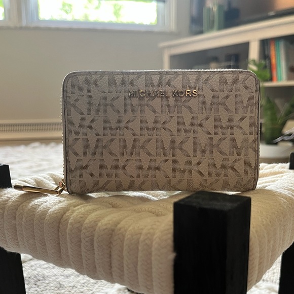 MICHAEL Michael Kors Handbags - Michael Kors Small Zip Around Wallet